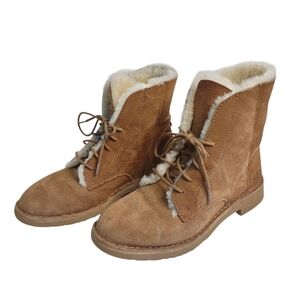 UGG Quincy Boots Women's Brown Suede Soft Sheepskin Sherpa Lined Boots Sz 6